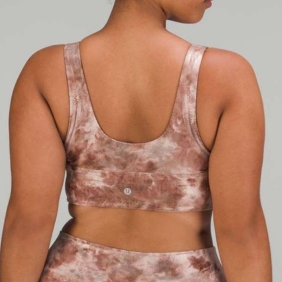 Lulu Align Metallic Blush A/B Cup Shine Bra Diamond Dye Misty Shell Reversible - Picture 2 of 9